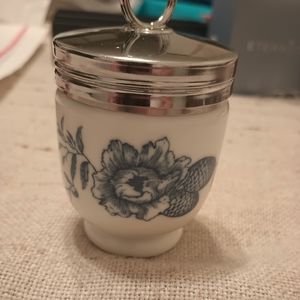 Vintage Royal Worcester England Porcelain 3-1/2" Egg Coddler Blue Floral